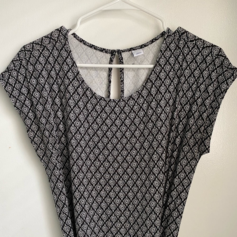 Old Navy Black Patterned Romper